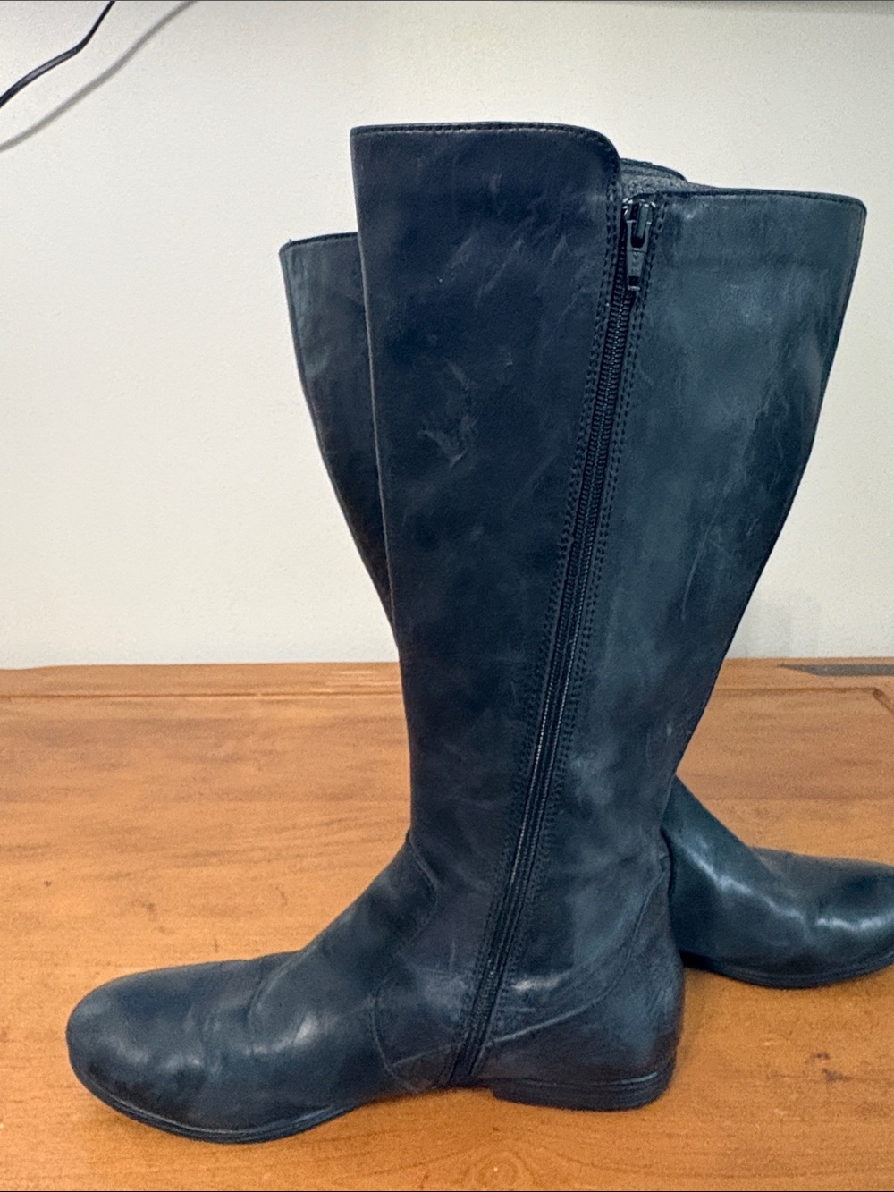 Born Sage Black Tall Leather Boots Size 11 - Picture 9 of 16